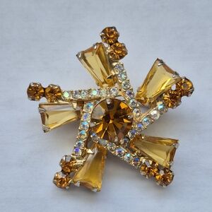 Vintage Juliana Attributed Amber Rhinestone Five Point Starburst